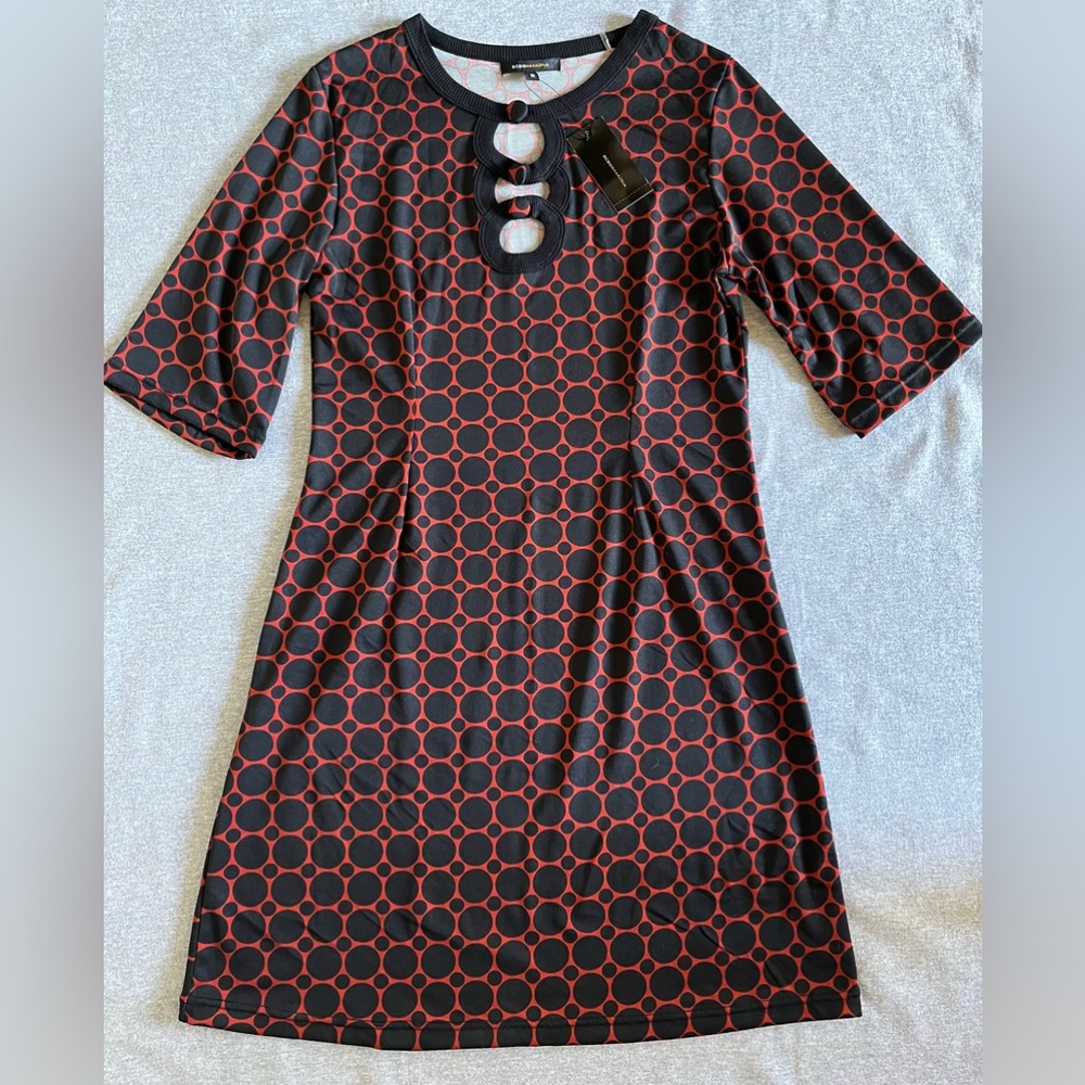 NWT - Women’s BCBG Maxazria Dress in Black & Red - size M